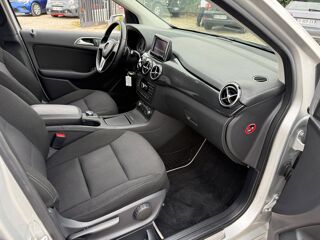Classe B II (W246) 180 CDI 1.8 Design 7G-DCT 2012 occasion 69800 Saint-Priest