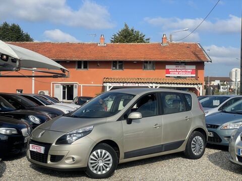 Renault Scénic III 1.5 dCi 110ch Expression EDC 2010 occasion Saint-Priest 69800