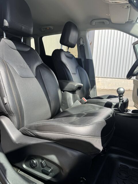 Compass II 1.6 MultiJet II 120ch Limited 4x2 2017 occasion 49124 Saint-Barth&eacute;lemy-d'Anjou
