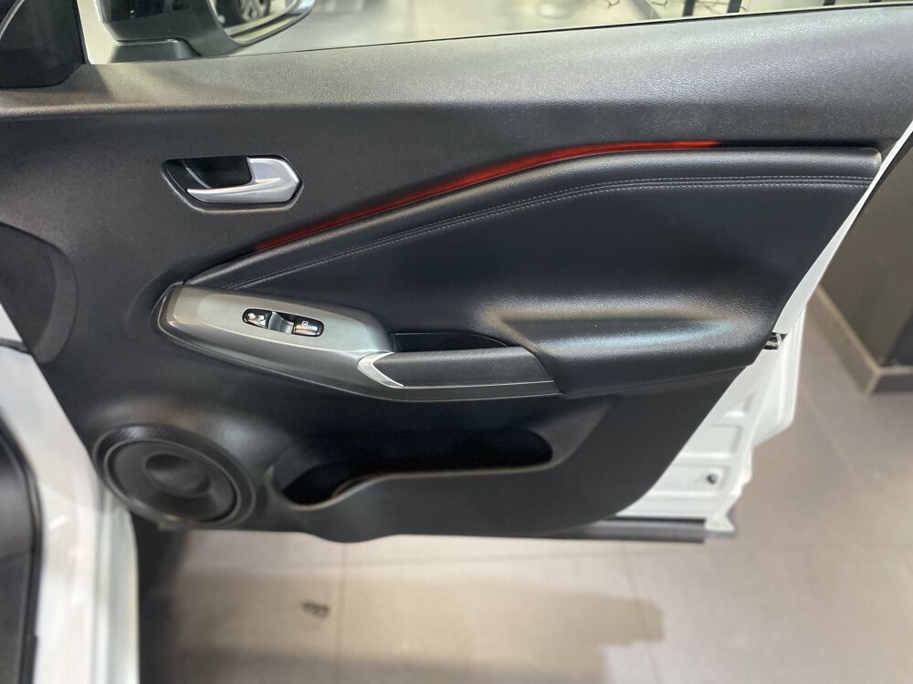 Juke NISSAN JUKE II 1.0 DIG-T 114 N-CONNECTA 2025 occasion 77240 Vert-Saint-Denis