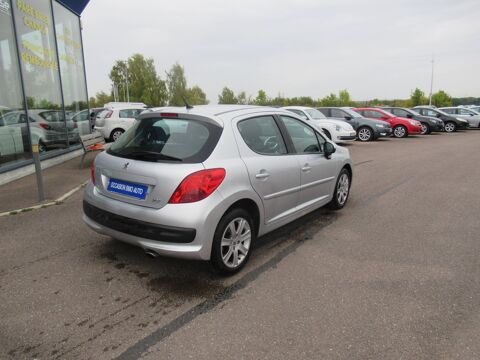 207 1.6 VTi 16V 120ch Premium Pack 2007 occasion 10410 Saint-Parres-aux-Tertres