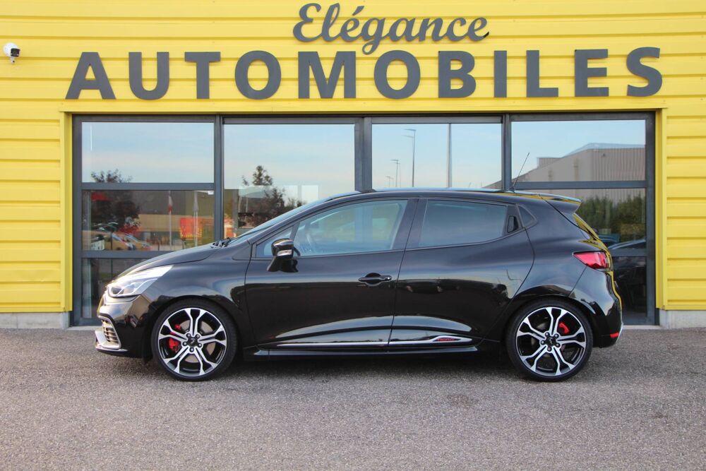Clio IV (B98) 1.6 T 220ch RS Trophy / SERIE NUMEROTEE / RS MONIT 2016 occasion 68190 Ensisheim