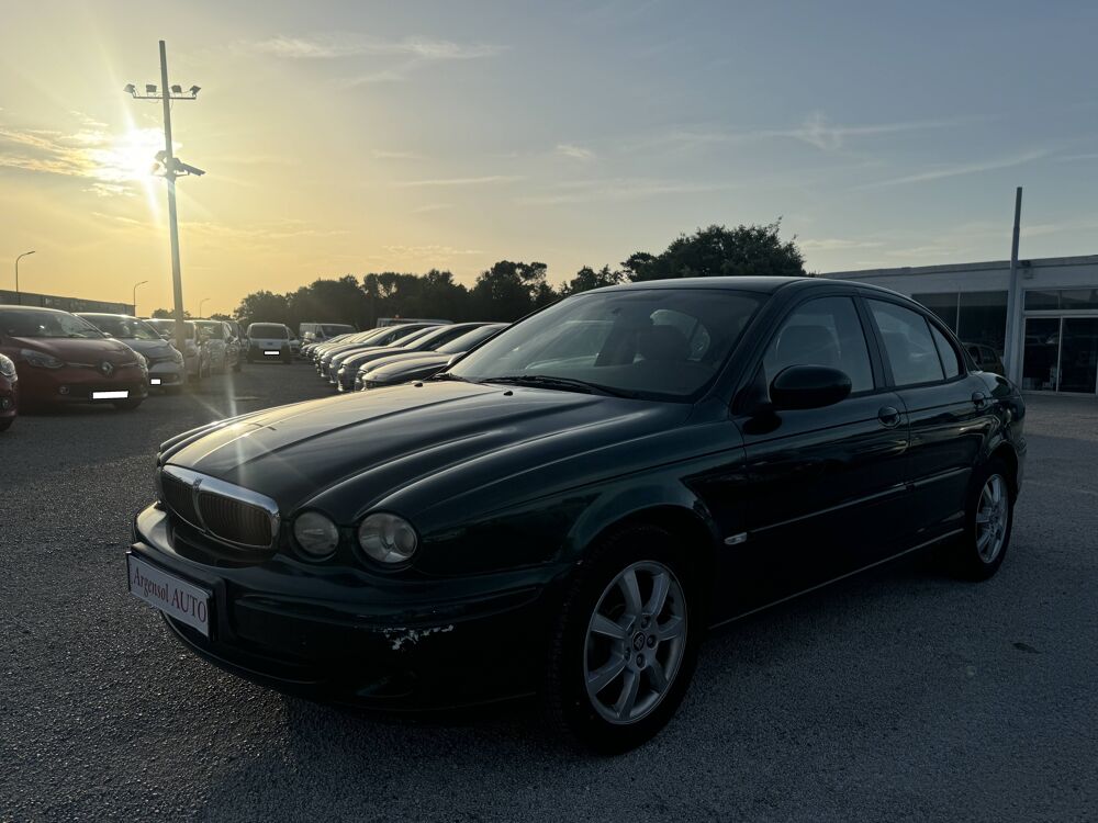 X-Type 2.0 D 130 Executive 2007 occasion 84100 Orange