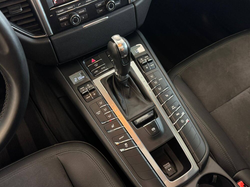 Macan 3.0 V6 258ch S Diesel PDK 2015 occasion 06250 Mougins