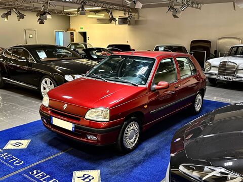Renault Clio IV (B/C57) 1.8 95ch Baccara 5p 1996 occasion Le Mesnil-en-Thelle 60530