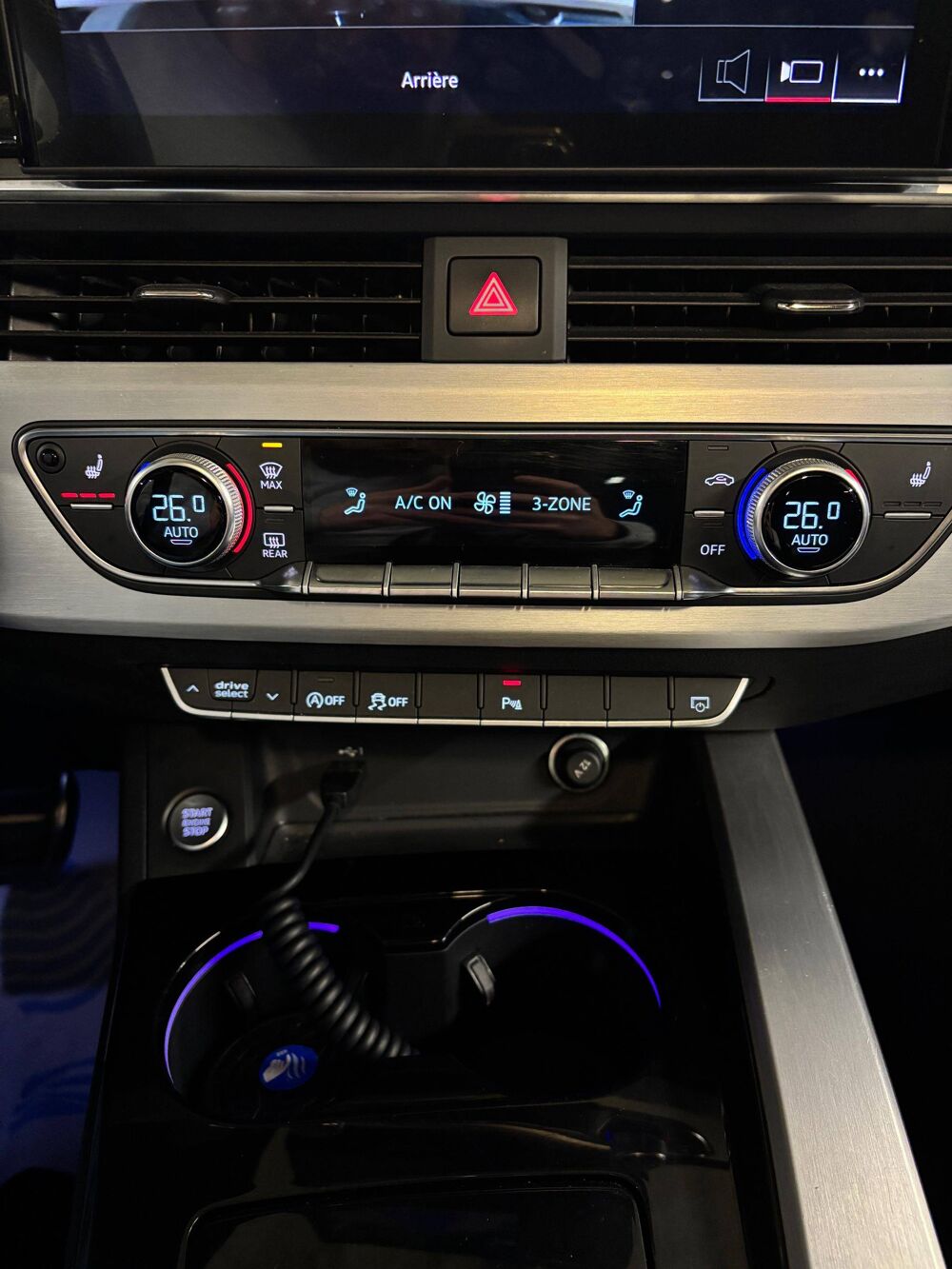 A4 V (B9) 40 TFSI 204ch S line S tronic 7 2021 occasion 75010 Paris
