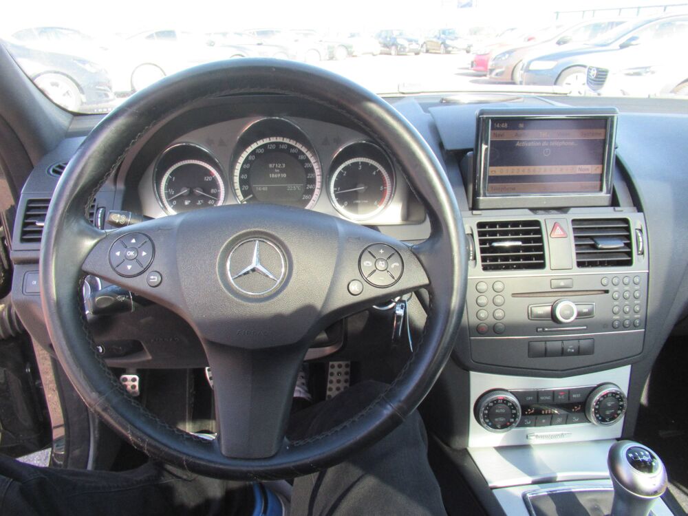 Classe C C250 CDI 204cv Pack AMG 2010 occasion 10410 Saint-Parres-aux-Tertres