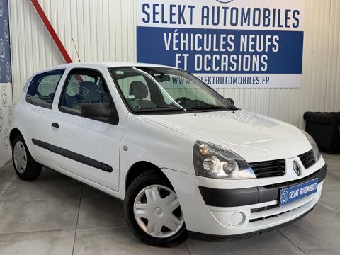 Clio II (B/C65) 1.2 60ch Authentique 3p 2006 occasion 38130 &Eacute;chirolles