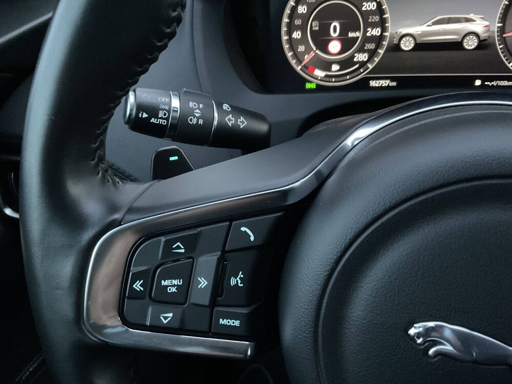 F-PACE 2.0D 180ch Prestige 4x4 BVA8 2018 occasion 21600 Longvic