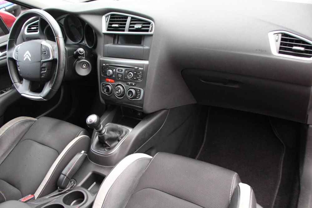 C4 II 1.6 e-HDi 115 FAP Exclusive 6cv 2012 occasion 68190 Ensisheim