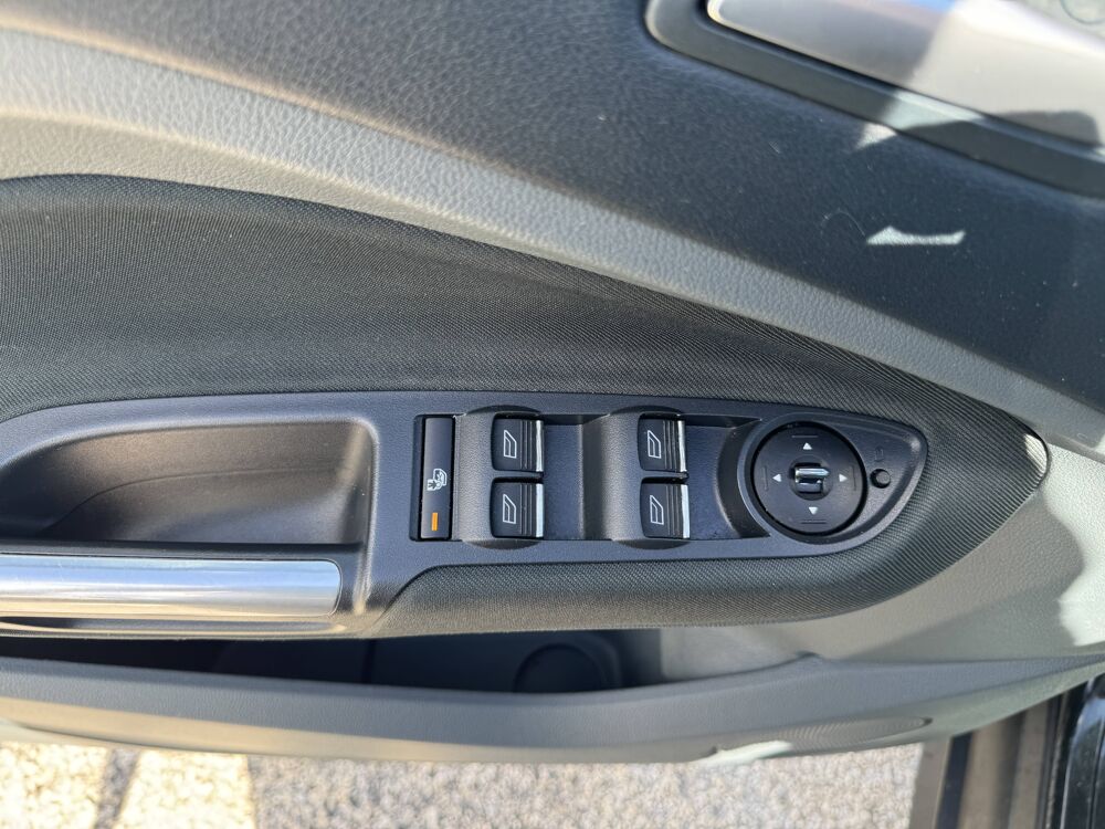 C-max Ph2. 2.0 TDCI 115 BV6 Titanium PowerShift/ Boite Auto/ 7 PL 2011 occasion 84100 Orange