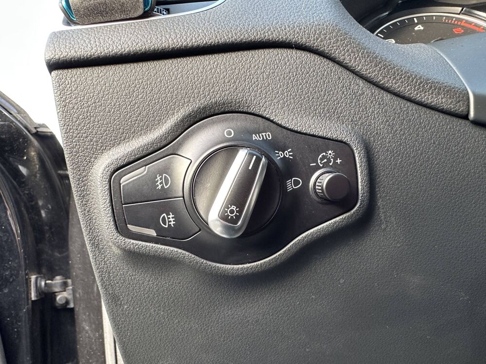 Q5 2.0 TDI 177 FAP S Line quattro S tronic 7 2013 occasion 17430 Tonnay-Charente