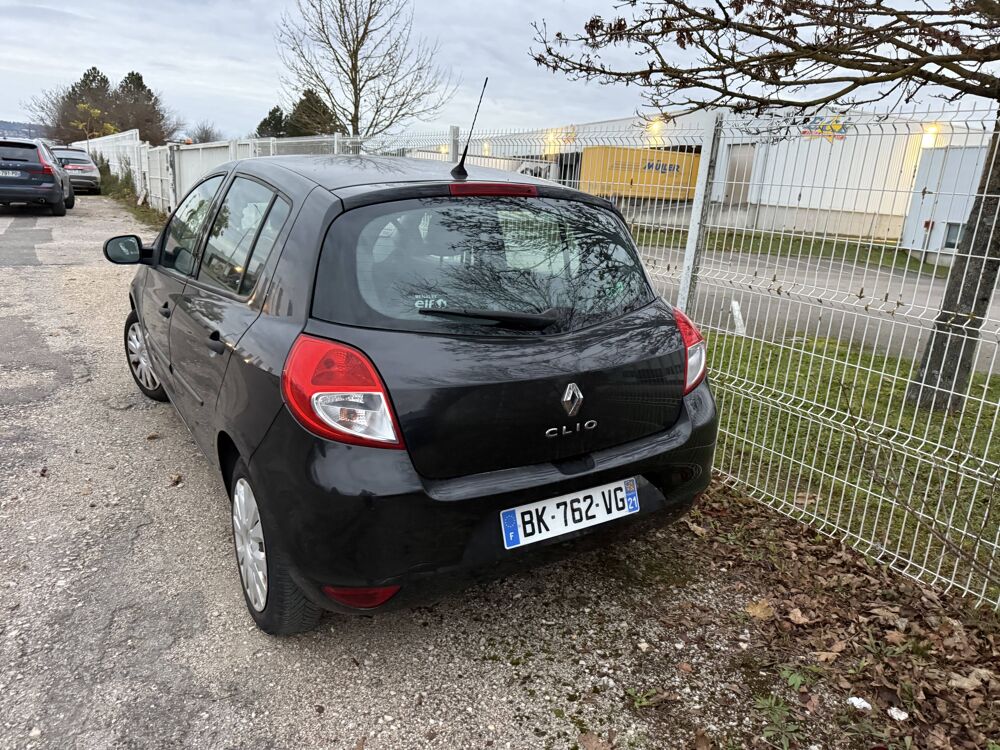 Clio III 1.2 16V 75ch GPL Authentique 5p 2011 occasion 21600 Longvic