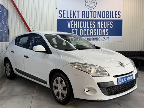 Renault M&eacute;gane III 1.5 DCI 106 CH CTTE 2010 occasion &Eacute;chirolles 38130