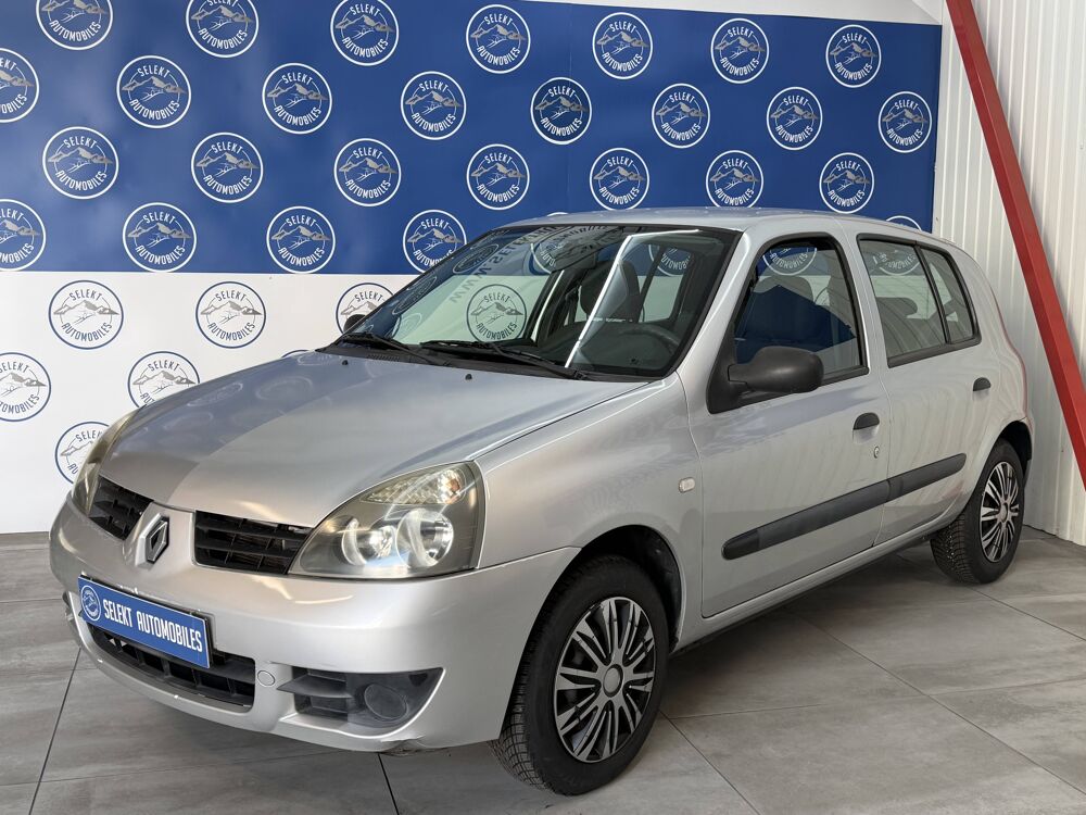 Clio PHASE 2 1.2 i 16V 75 CH 1ERE MAIN 2008 occasion 38130 &Eacute;chirolles