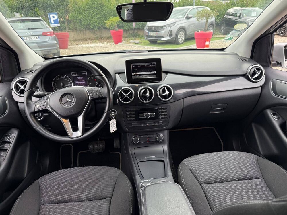 Classe B II (W246) 180 CDI 1.8 Design 7G-DCT 2012 occasion 69800 Saint-Priest
