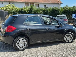 Auris 90 D-4D Luna 5p 2007 occasion 69800 Saint-Priest