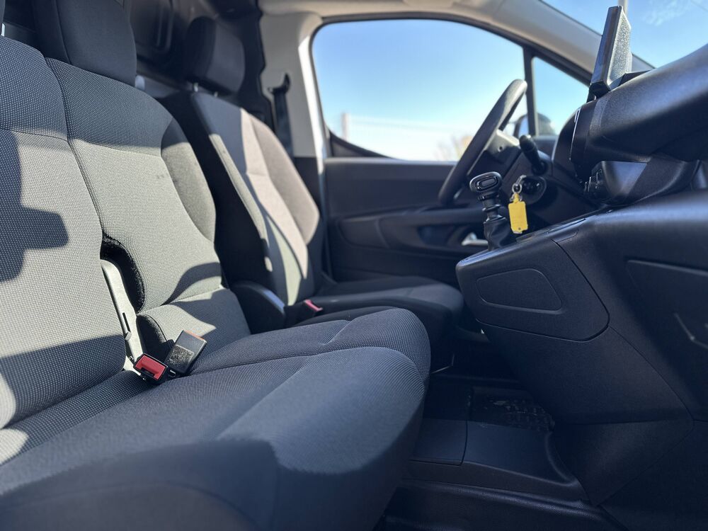Berlingo TAILLE XL 950 KG BLUE HDI 100 2024 occasion 69800 Saint-Priest