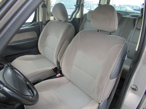 Berlingo 1.6 HDi92 Multispace Pack 2007 occasion 10410 Saint-Parres-aux-Tertres