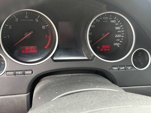 A4 3.0 v6 pack luxe 220 ch 2002 occasion 69800 Saint-Priest