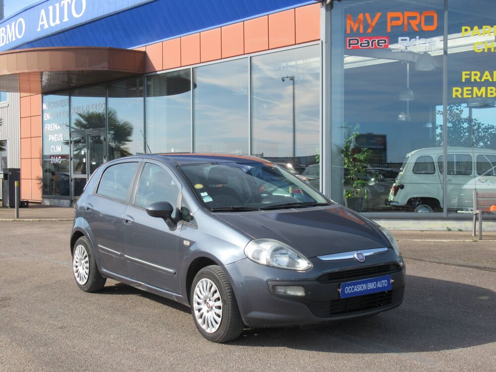 Punto 1.3 Multijet 75 Dynamic 2010 occasion 10410 Saint-Parres-aux-Tertres