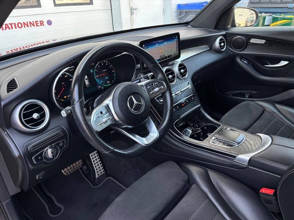 Classe GLC 300 de 194+122ch AMG Line 4Matic 9G-Tronic 2020 occasion 74330 &Eacute;pagny Metz-Tessy