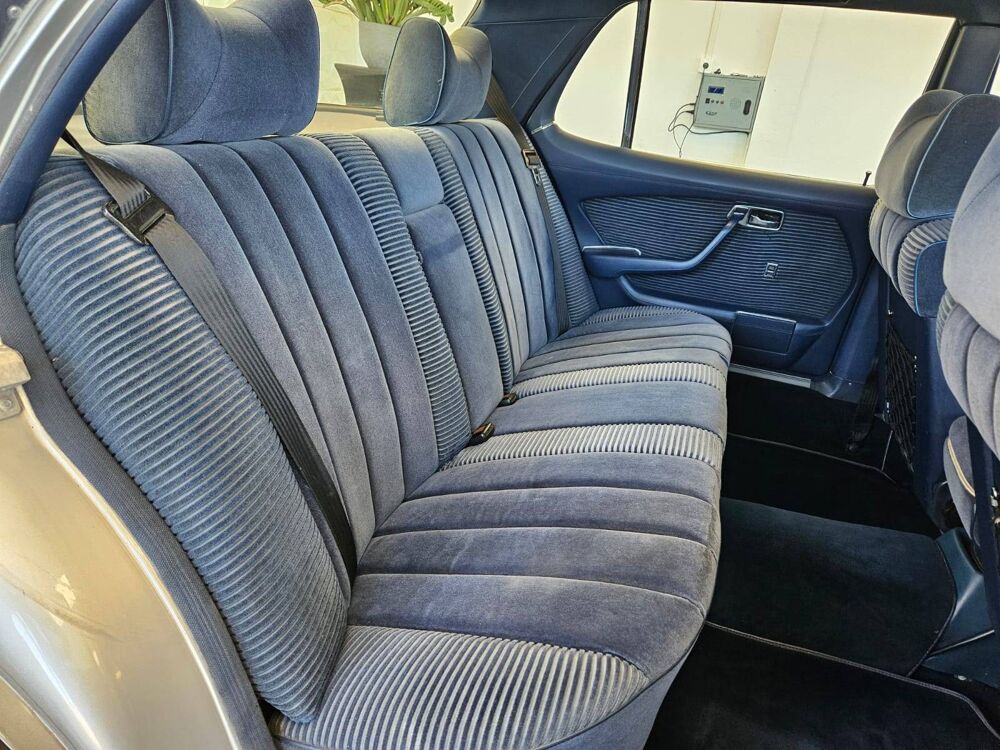Classe A 450 SEL 6.9 L 1976 occasion 06250 Mougins