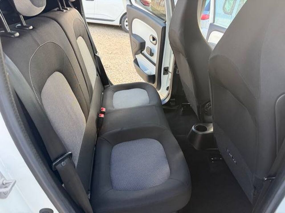 Twingo III (C07) 0.9 TCe 90ch Intens EDC 2017 occasion 69800 Saint-Priest