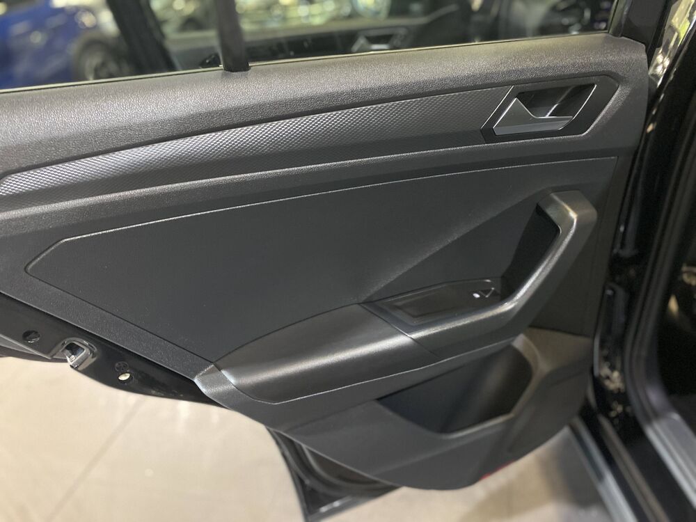 T-ROC 1.5 150 CV DSG R-LINE 2025 occasion 77240 Vert-Saint-Denis