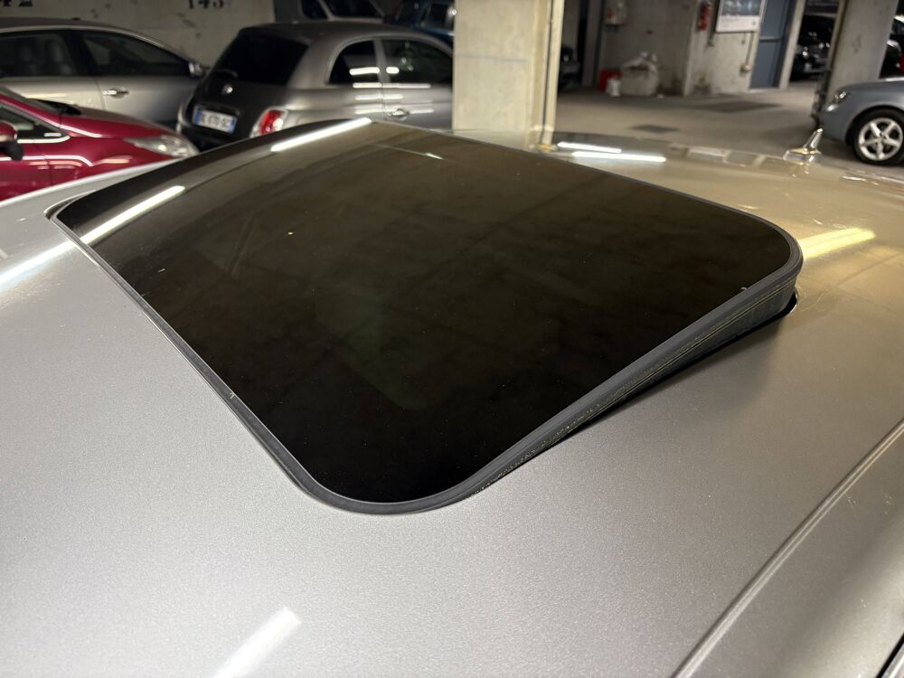 A6 III (C6) 3.2 V6 FSI 255ch Ambition Luxe quattro Tiptronic 2005 occasion 75010 Paris
