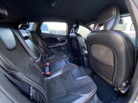 V40 II D3 150ch R-Design Geartronic 6 2016 occasion 74330 &Eacute;pagny Metz-Tessy