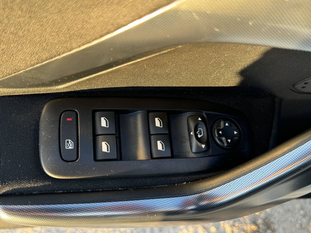 2008 1.5 BlueHDI 100 S&S Allure Business 2019 occasion 84100 Orange