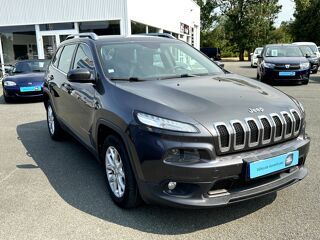 Cherokee 2.0 MultiJet 140 Longitude Business 2014 occasion 17430 Tonnay-Charente