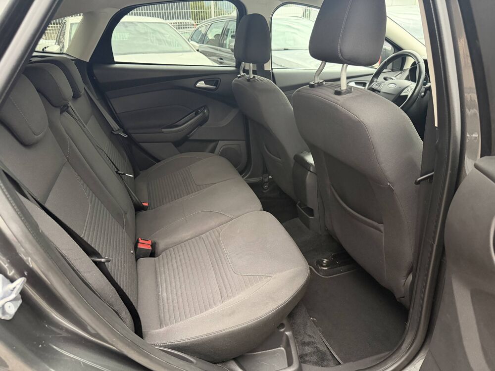 Focus III 1.5 TDCi 120ch Stop&Start Business Nav PowerShift 2017 occasion 38130 &Eacute;chirolles