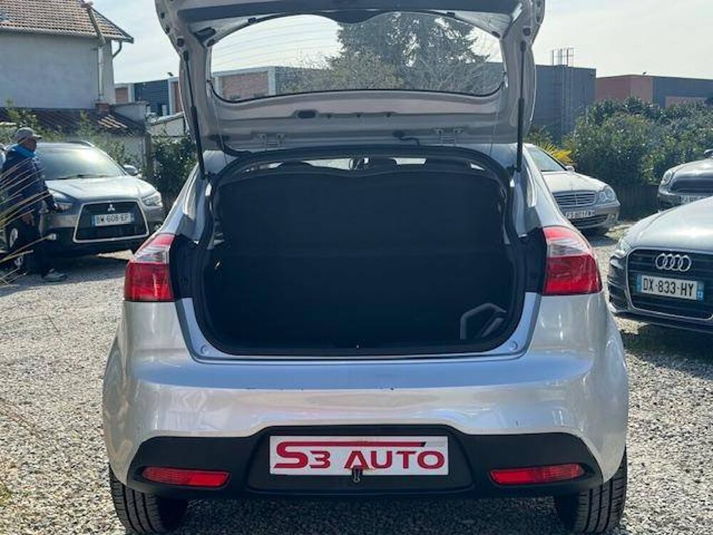 Rio III 1.2 Motion 3p 2014 occasion 69800 Saint-Priest