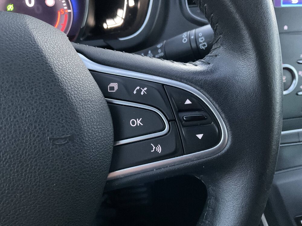 Sc&eacute;nic 1.5 dCi 110ch energy LIMITED EDC 2018 occasion 21600 Longvic