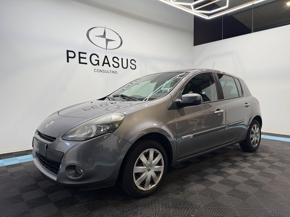 Clio III (B/C85) 1.5 dCi 70ch Dynamique 5p 2010 occasion 47390 Layrac