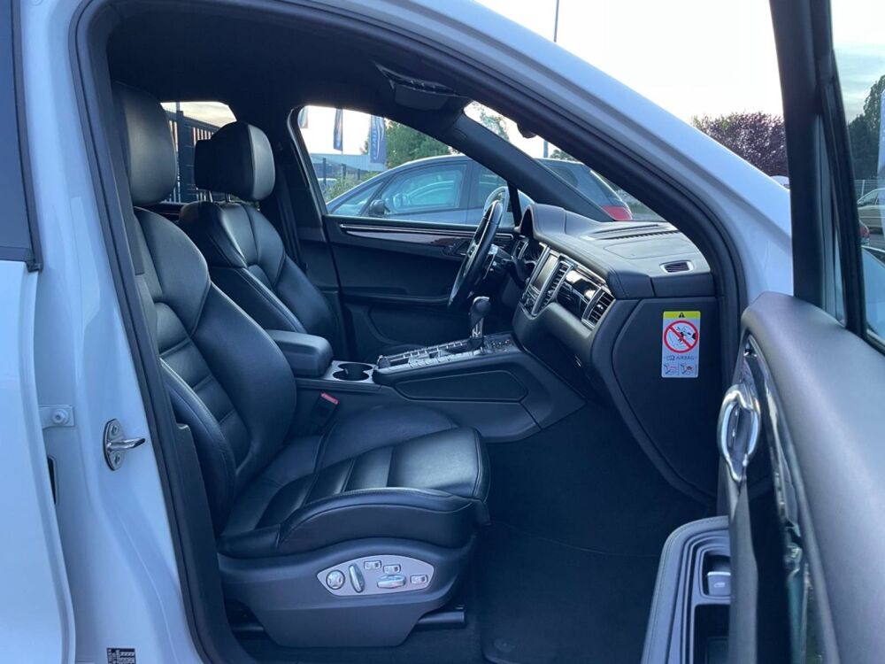 Macan 3.0 V6 258ch S Diesel PDK 2015 occasion 21600 Longvic