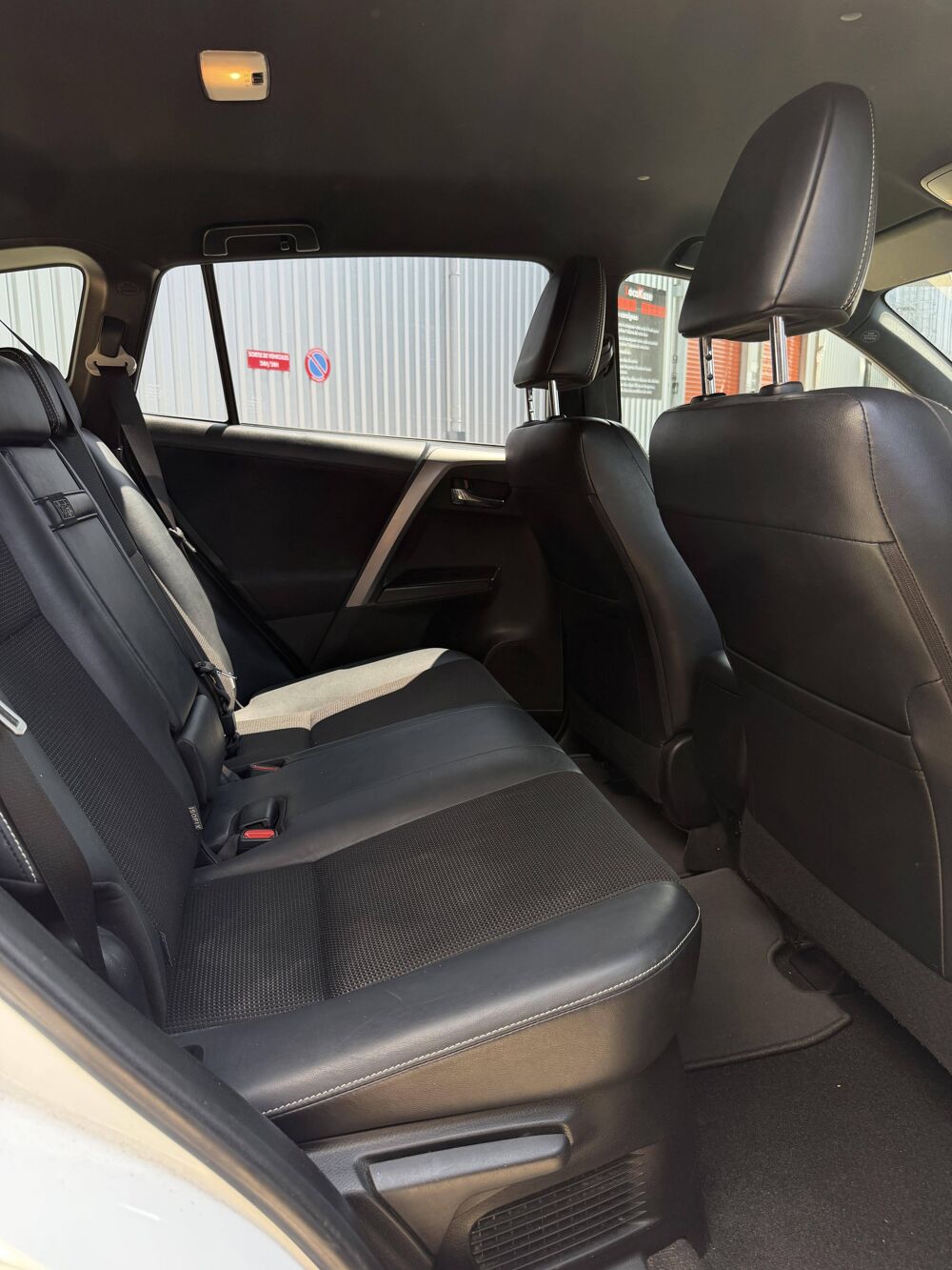 RAV 4 IV 197 Hybride Design 2WD CVT 2016 occasion 49124 Saint-Barth&eacute;lemy-d'Anjou