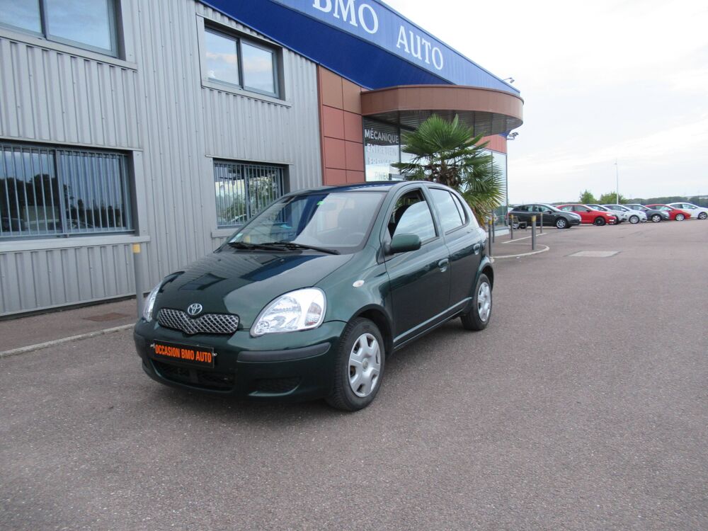 Yaris 85 VVT-i Lin&eacute;a sol 2004 occasion 10410 Saint-Parres-aux-Tertres