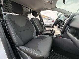 Clio STE DCI 90 ENERGY 82G AIR MEDIANAV 2018 occasion 13220 Ch&acirc;teauneuf-les-Martigues