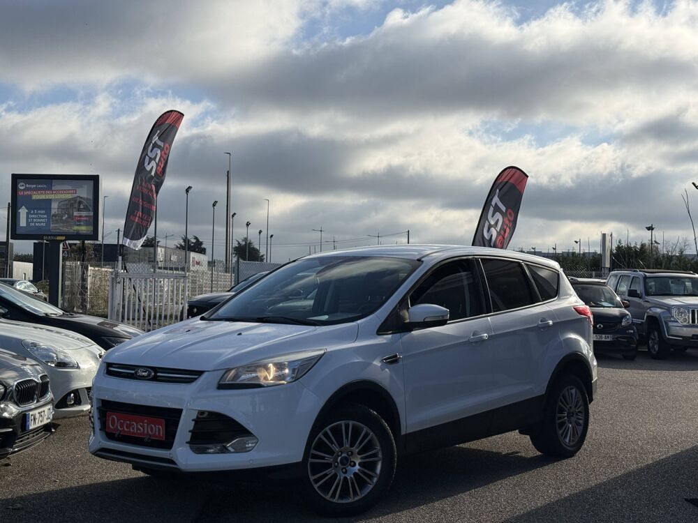 Kuga 1.6 EcoBoost 150ch Stop&Start Titanium 2014 occasion 69800 Saint-Priest