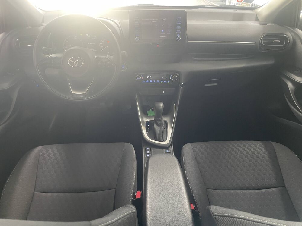 Yaris IV 116h Dynamic Business 5p + Stage Hybrid Academy MY21 2022 occasion 92500 Rueil-Malmaison