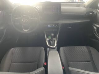 Yaris IV 116h Dynamic Business 5p + Stage Hybrid Academy MY21 2022 occasion 92500 Rueil-Malmaison