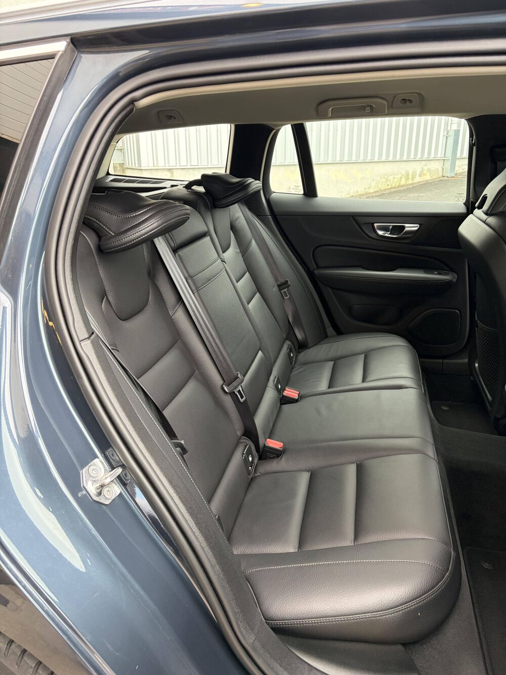 V60 B4 197ch Inscription Luxe Geartronic 8 2022 occasion 49124 Saint-Barth&eacute;lemy-d'Anjou