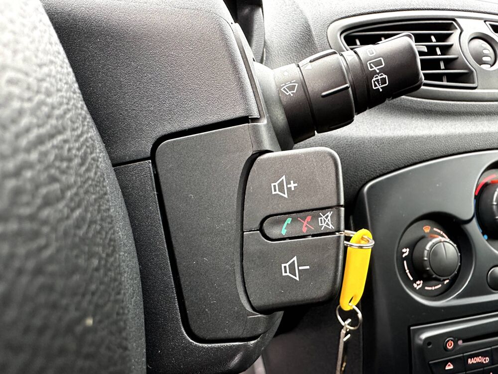 Clio 2.0 16v 203ch Renault Sport Cup 3p 2011 occasion 17430 Tonnay-Charente