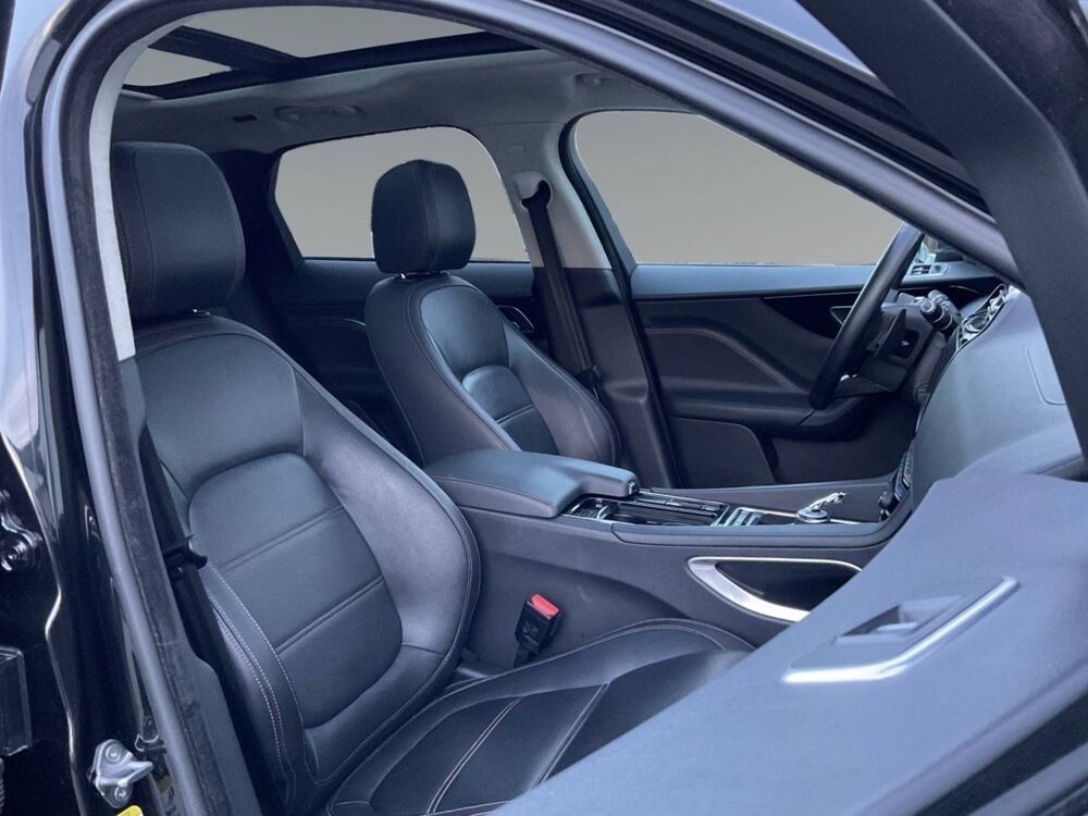 F-PACE 2.0D 180ch Prestige 4x4 BVA8 2018 occasion 21600 Longvic