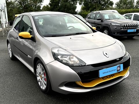 Clio 2.0 16v 203ch Renault Sport Cup 3p 2011 occasion 17430 Tonnay-Charente