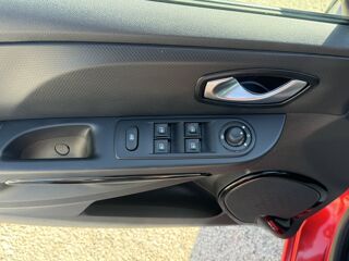Clio IV 1.5 DCI 90 S&S ENERGY LIMITED 2016 occasion 84100 Orange