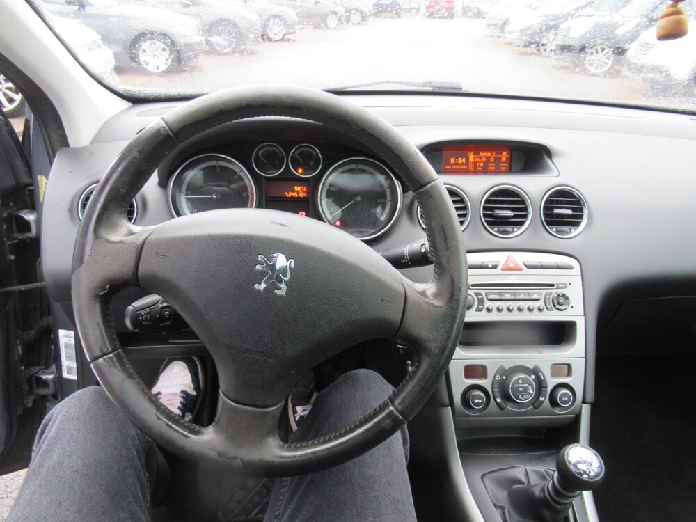 308 1.6 HDi 110ch BVM6 Pack Confort 2008 occasion 10410 Saint-Parres-aux-Tertres
